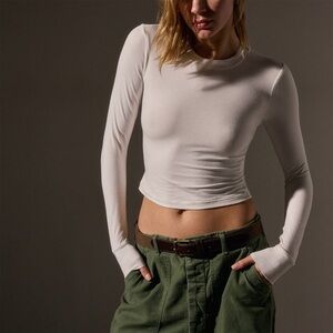 JAMES PERSE LONG SLEEVE CROPPED TEE; NWT SIZE 2